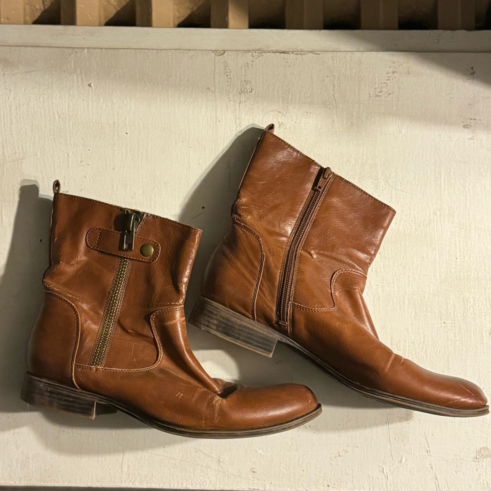 tan booties